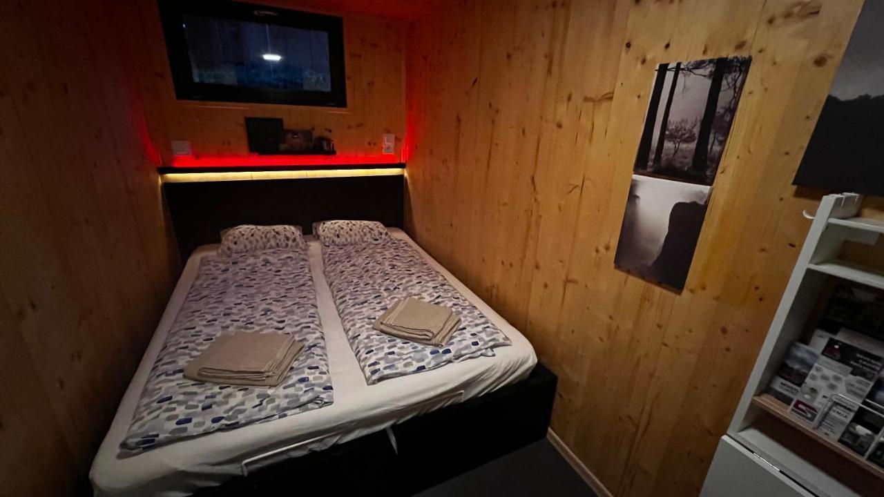 Appartamento Tiny House Baraczek Brno-Jundrov, Ulice Veslarska Esterno foto