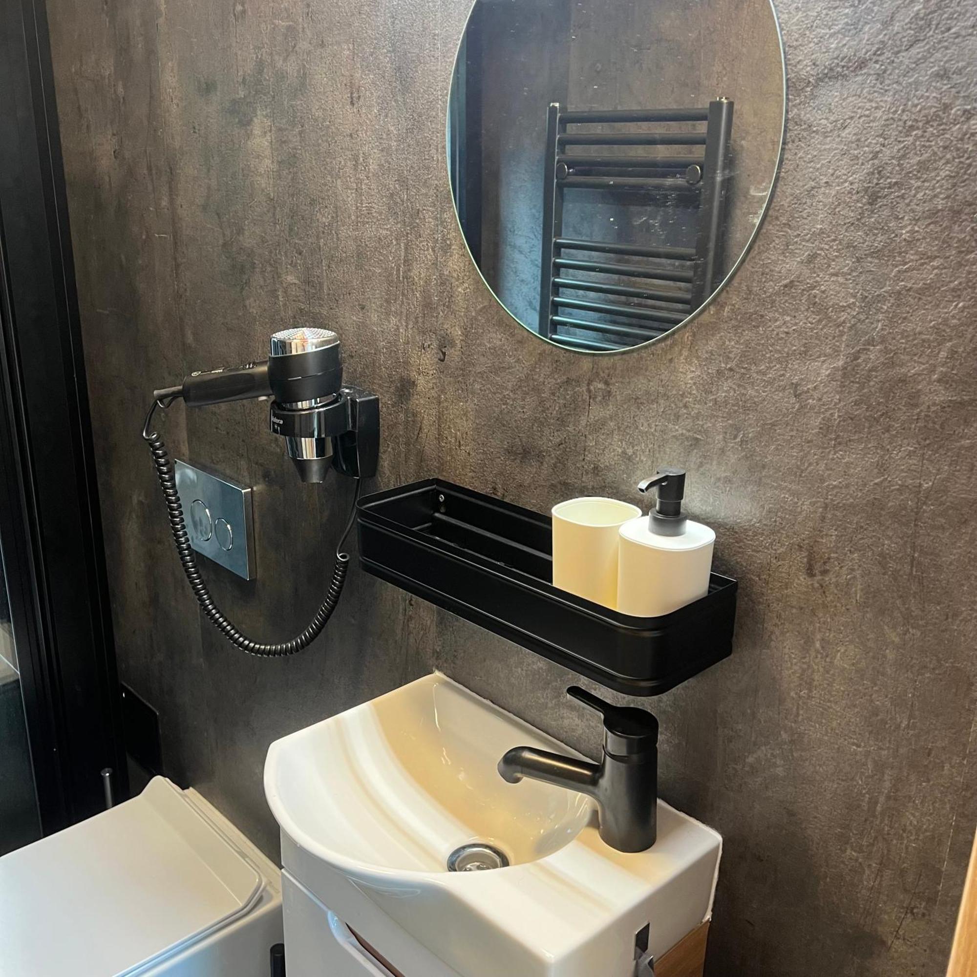 Appartamento Tiny House Baraczek Brno-Jundrov, Ulice Veslarska Esterno foto
